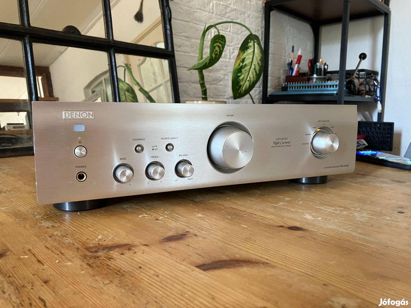 Denon PMA520AE sztereó erősítő eladó jó állapotban, phono bemenettel