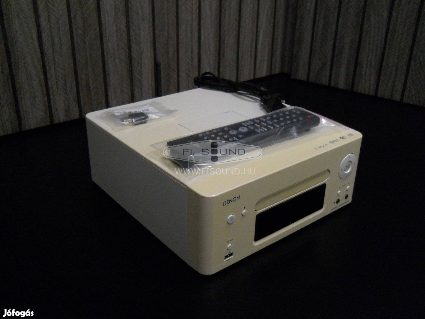 Denon RCD-N7 ,(2.) 2x65W,4-16ohm,sztereo média center