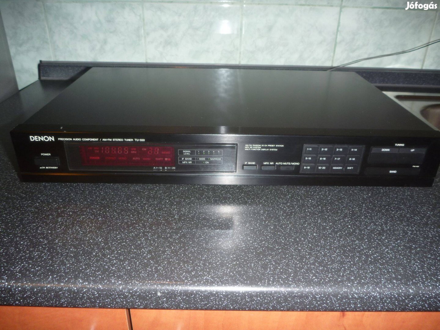 Denon TU-550 rádiotuner