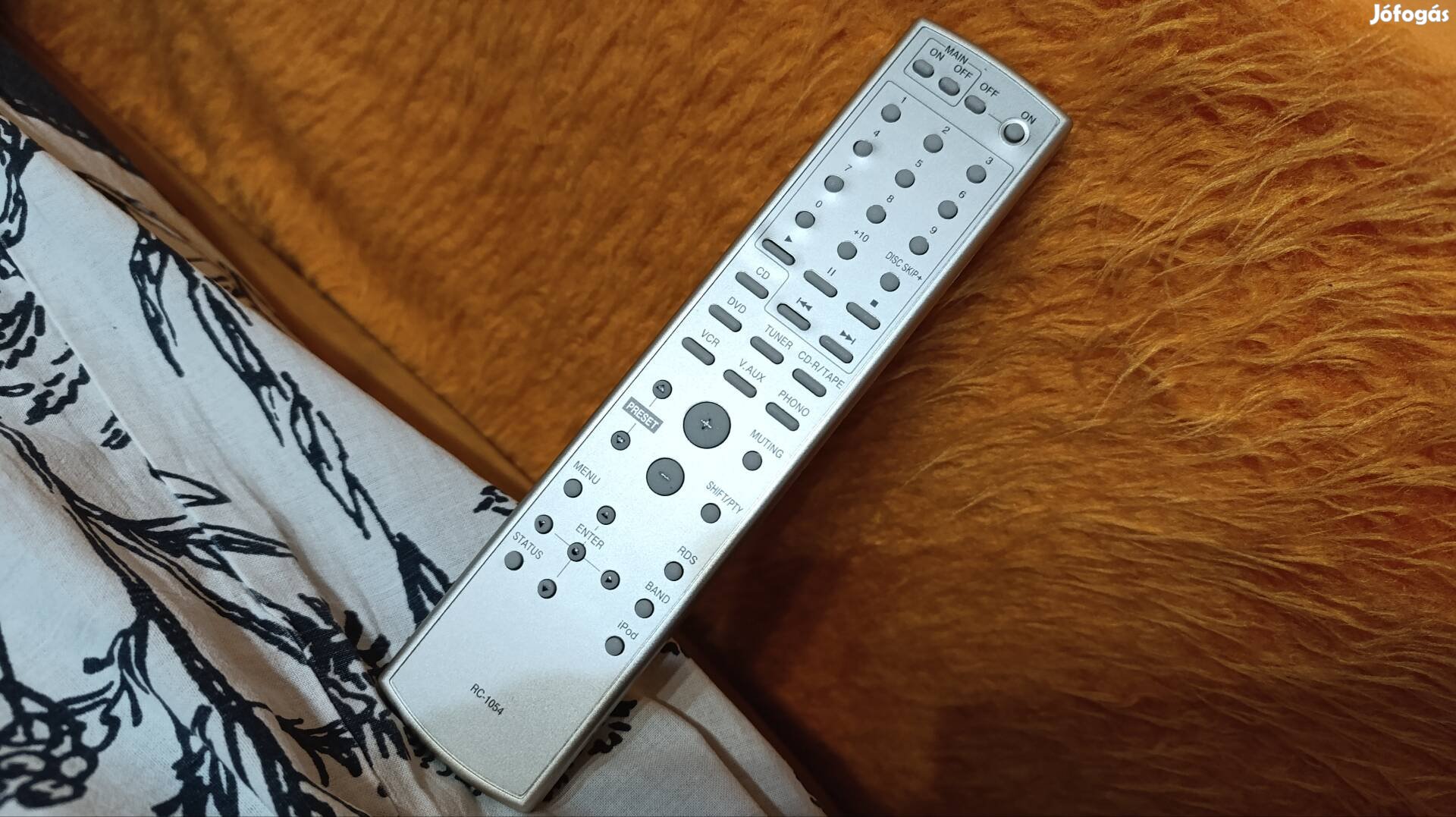 Denon Új távirányító erősítőhöz.