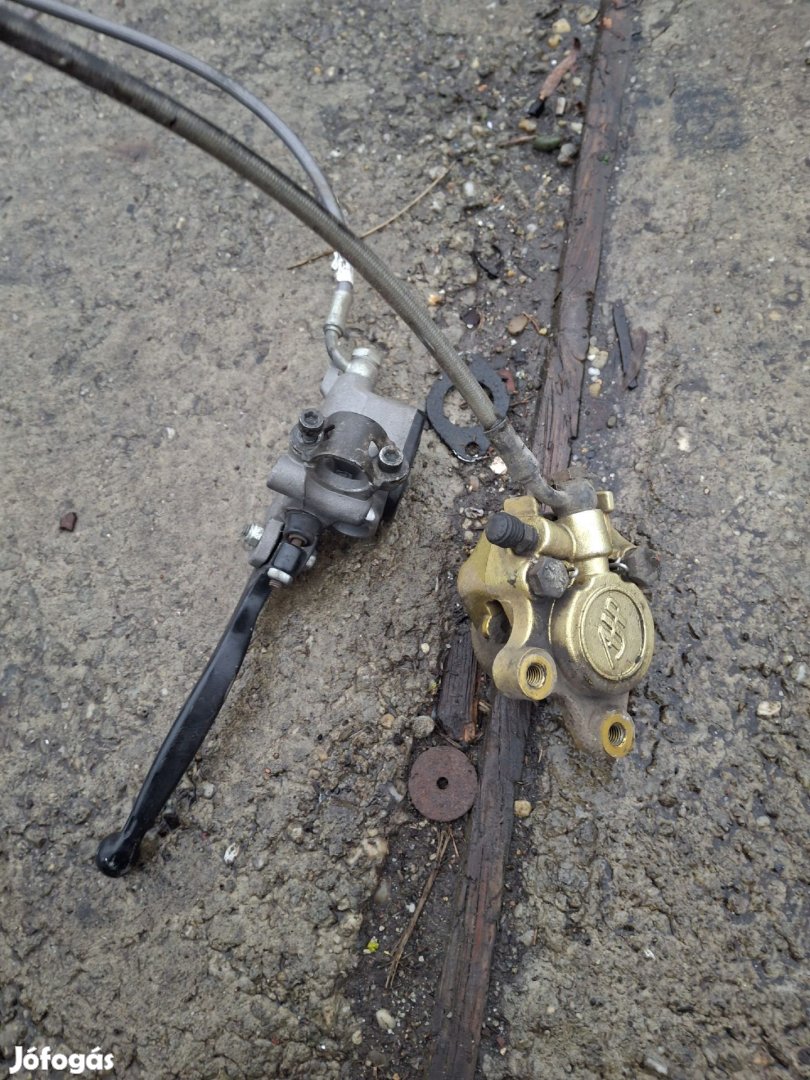 Derbi Gp1 első fékrendszer