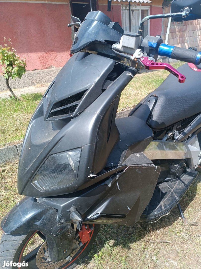 Derbi Gp1 foglakozós 