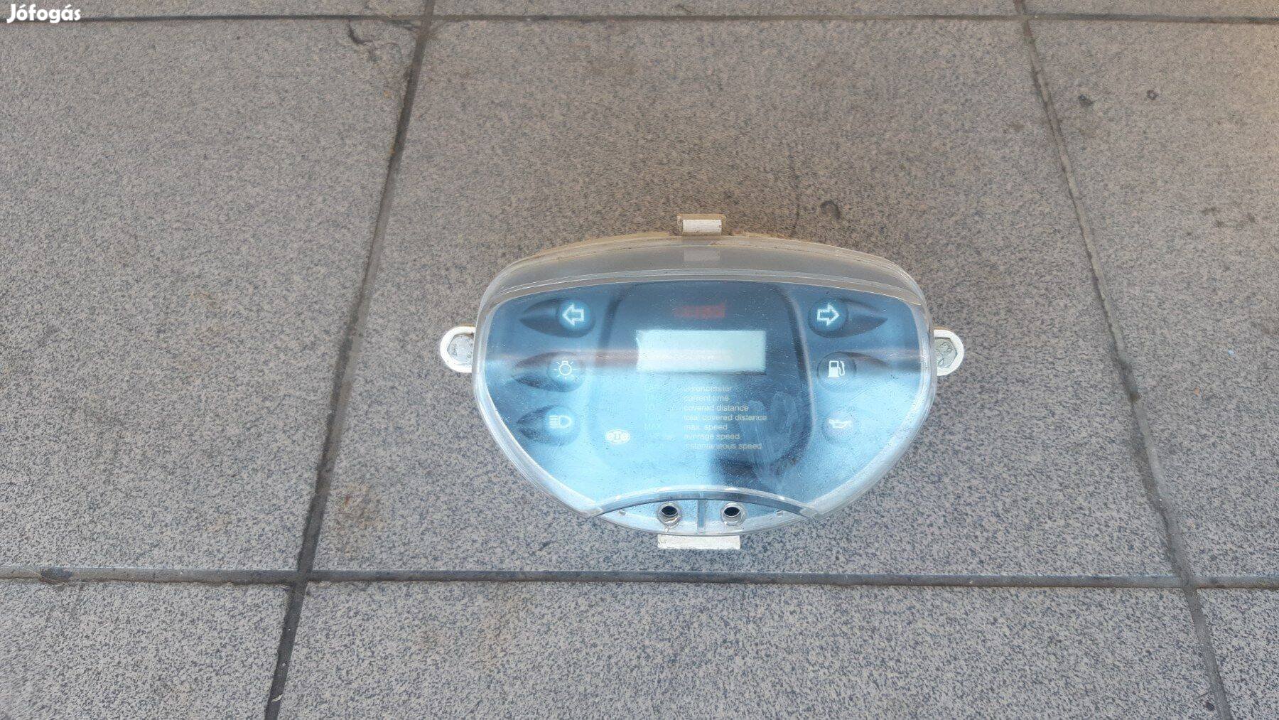 Derbi Hunter műszerfal