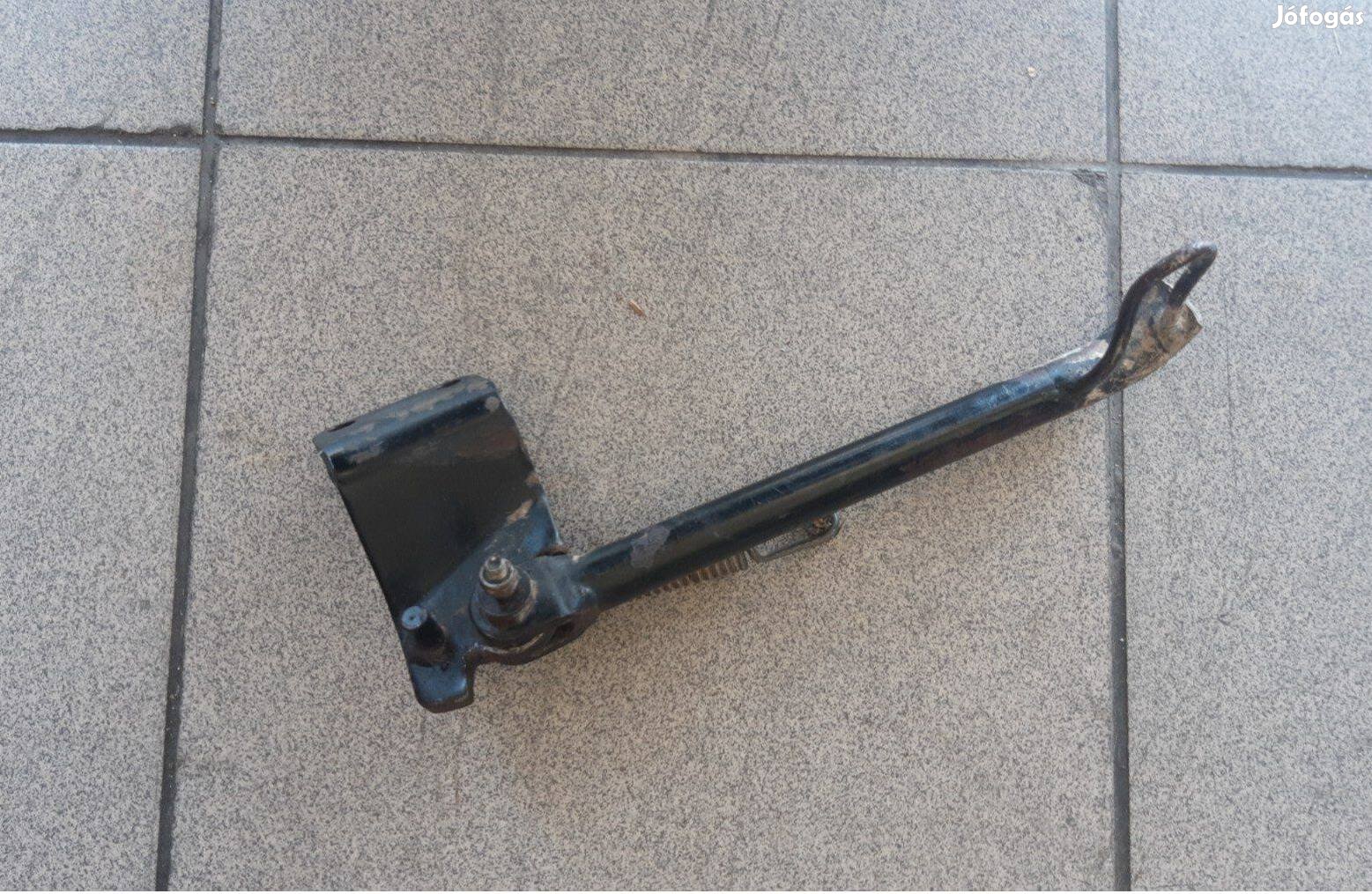 Derbi Hunter oldal sztender