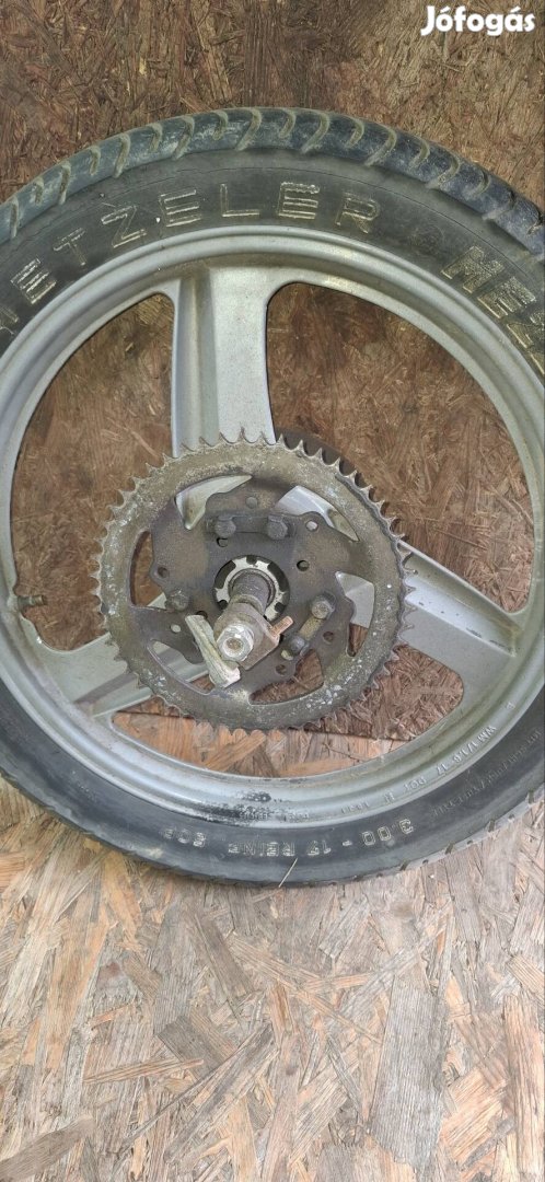 Derbi fenix hátsokerék  17"