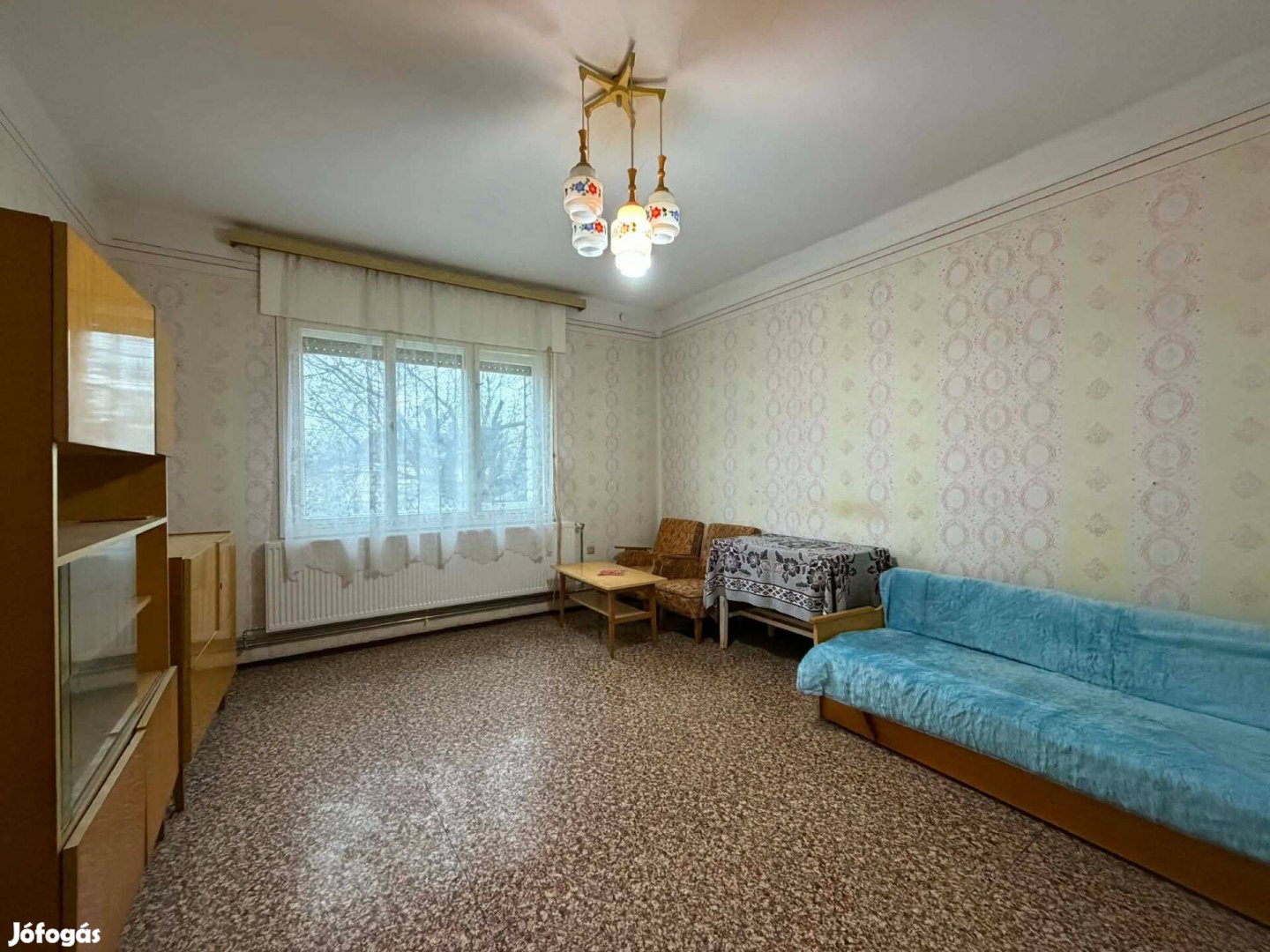 Derecskén kiváló szerkezeti állapotú, tégla építésű családi