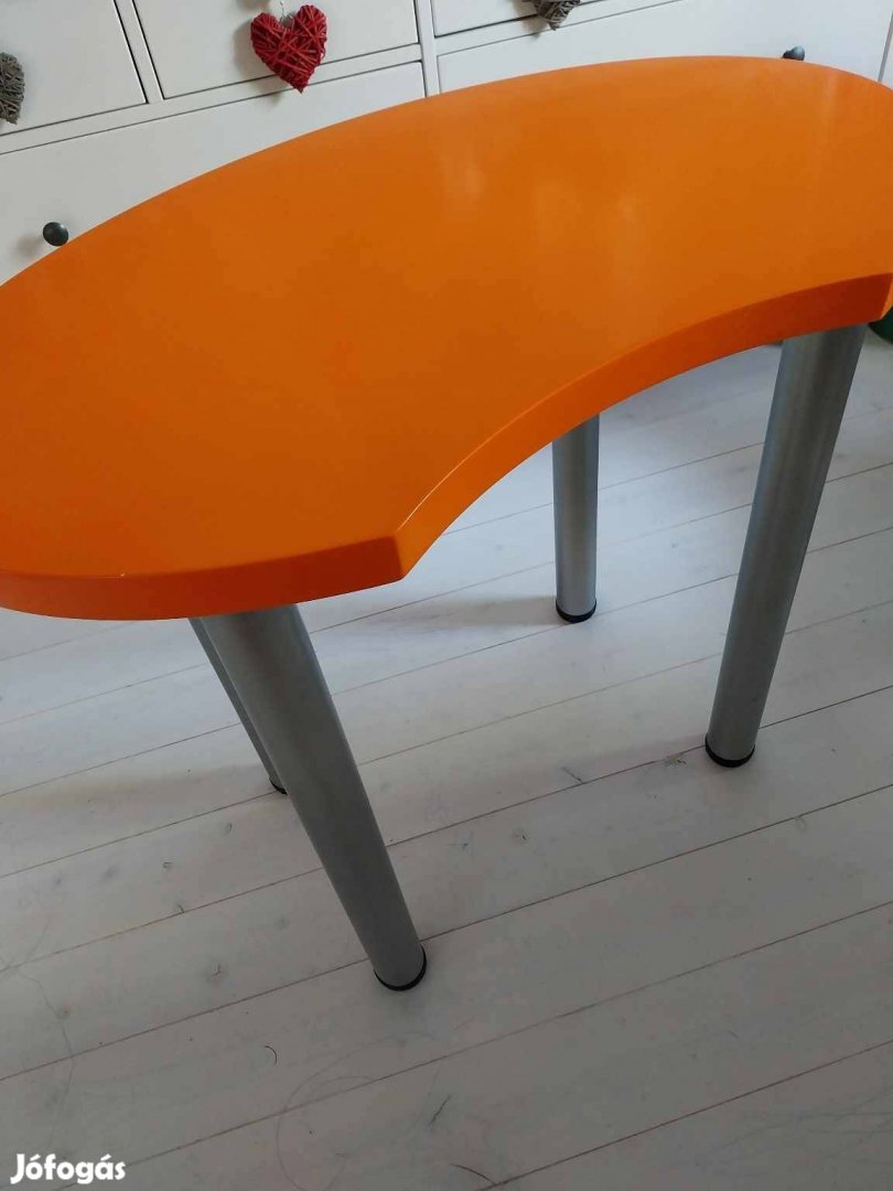 Design asztal