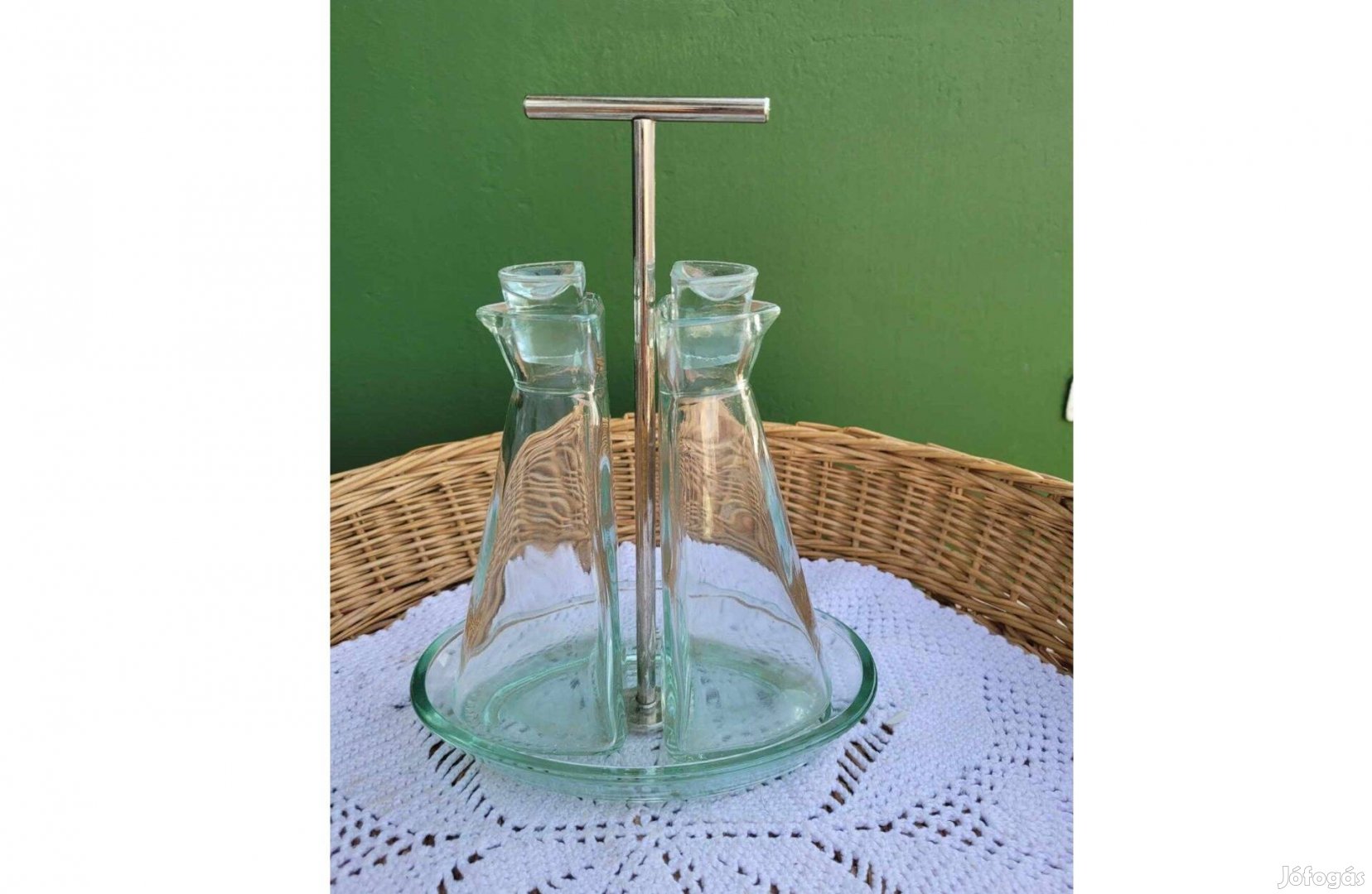 Design zöldes árnyalatú öntöttüveg fűszer tartó