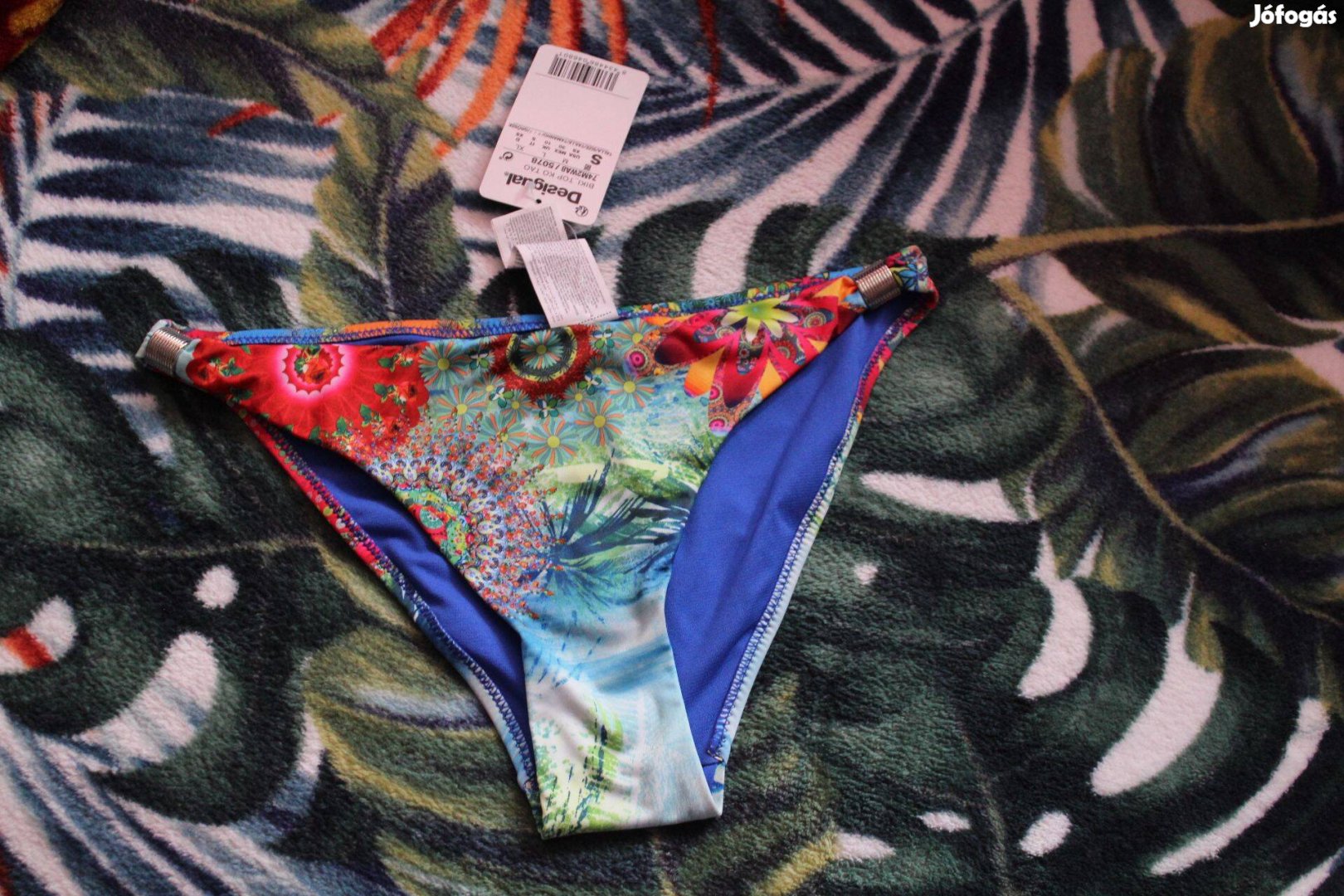 Desigual szines mintas, mandalas, palmas bikinialso, S, Uj