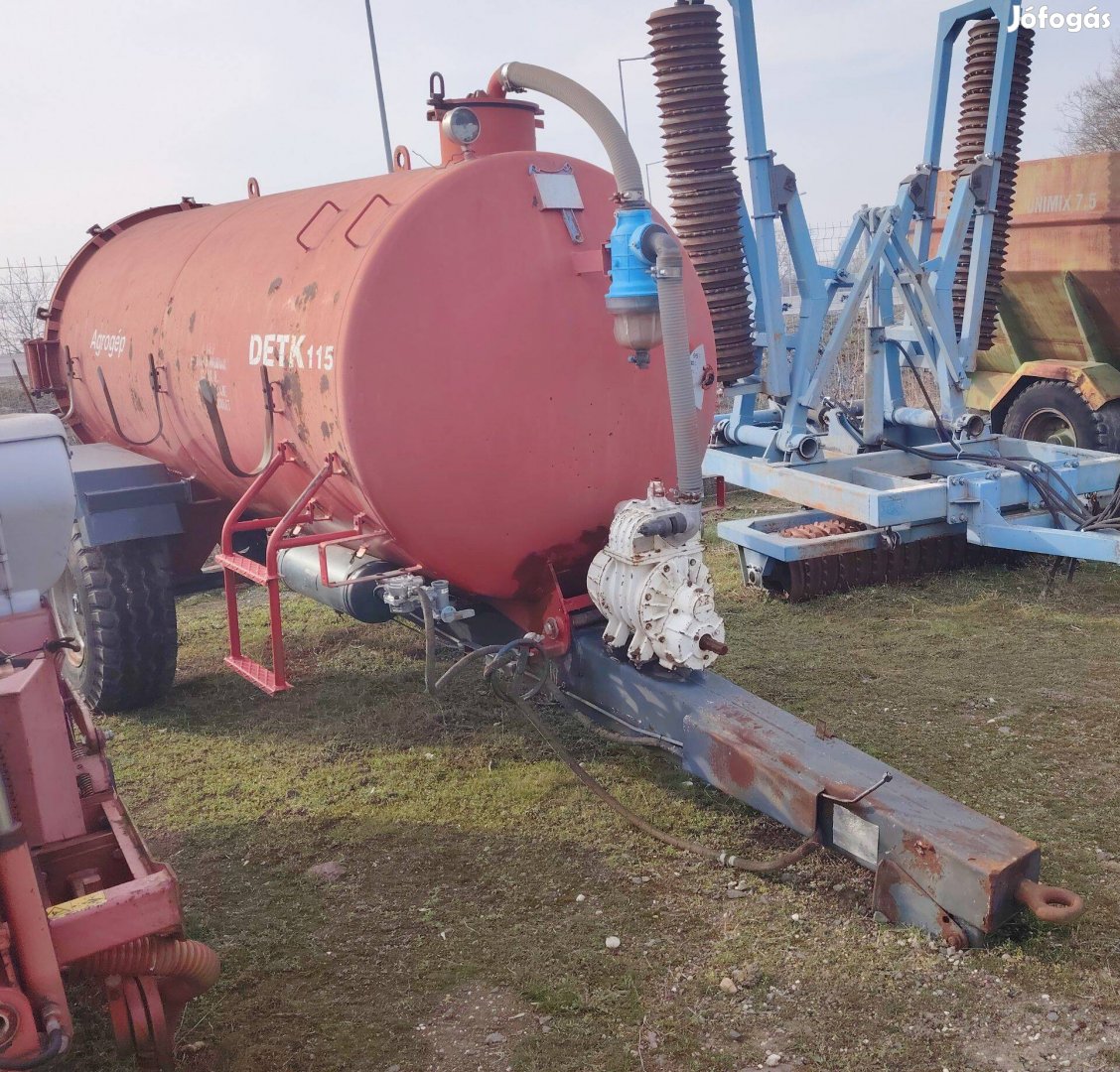 Detk-115 5 m-es szippantó üzemképes állapotban