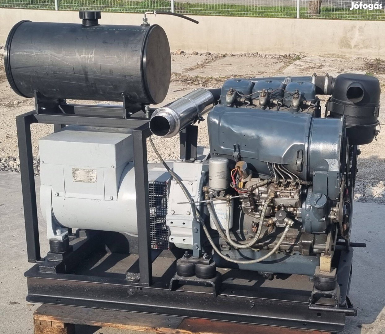 Deutz 3 hengeres áramfejlesztő aggregátor 25 kva 20 kW 380 V