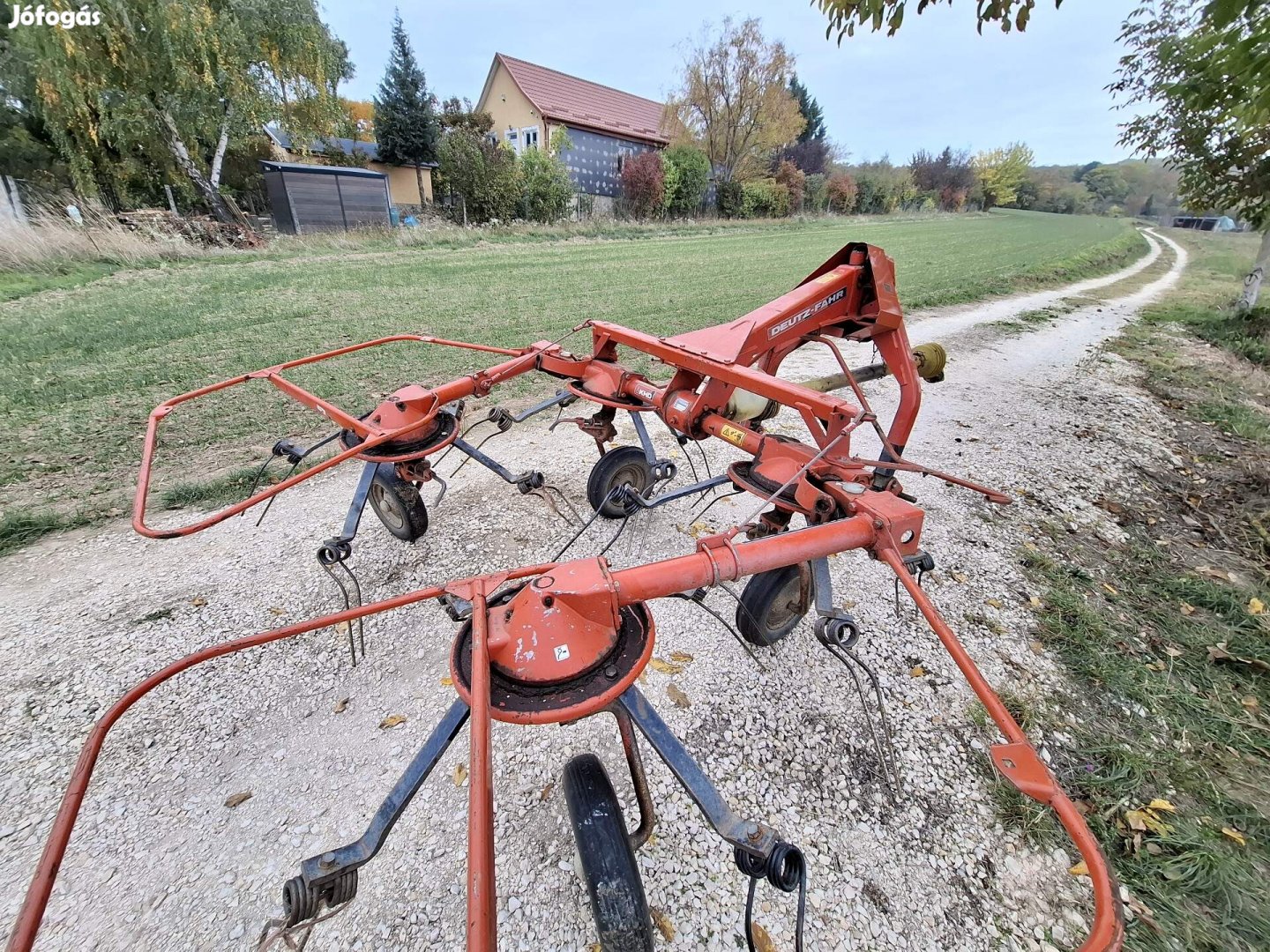Deutz Fahr KH 400 DN rendterítő, rendkezelő eladó! 