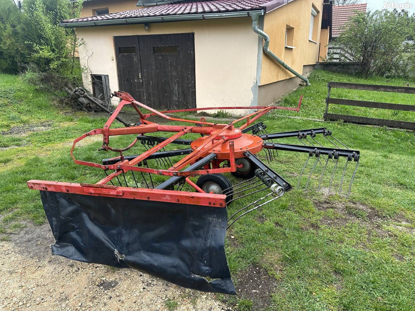 Deutz-Fahr KS 83 rendsodró