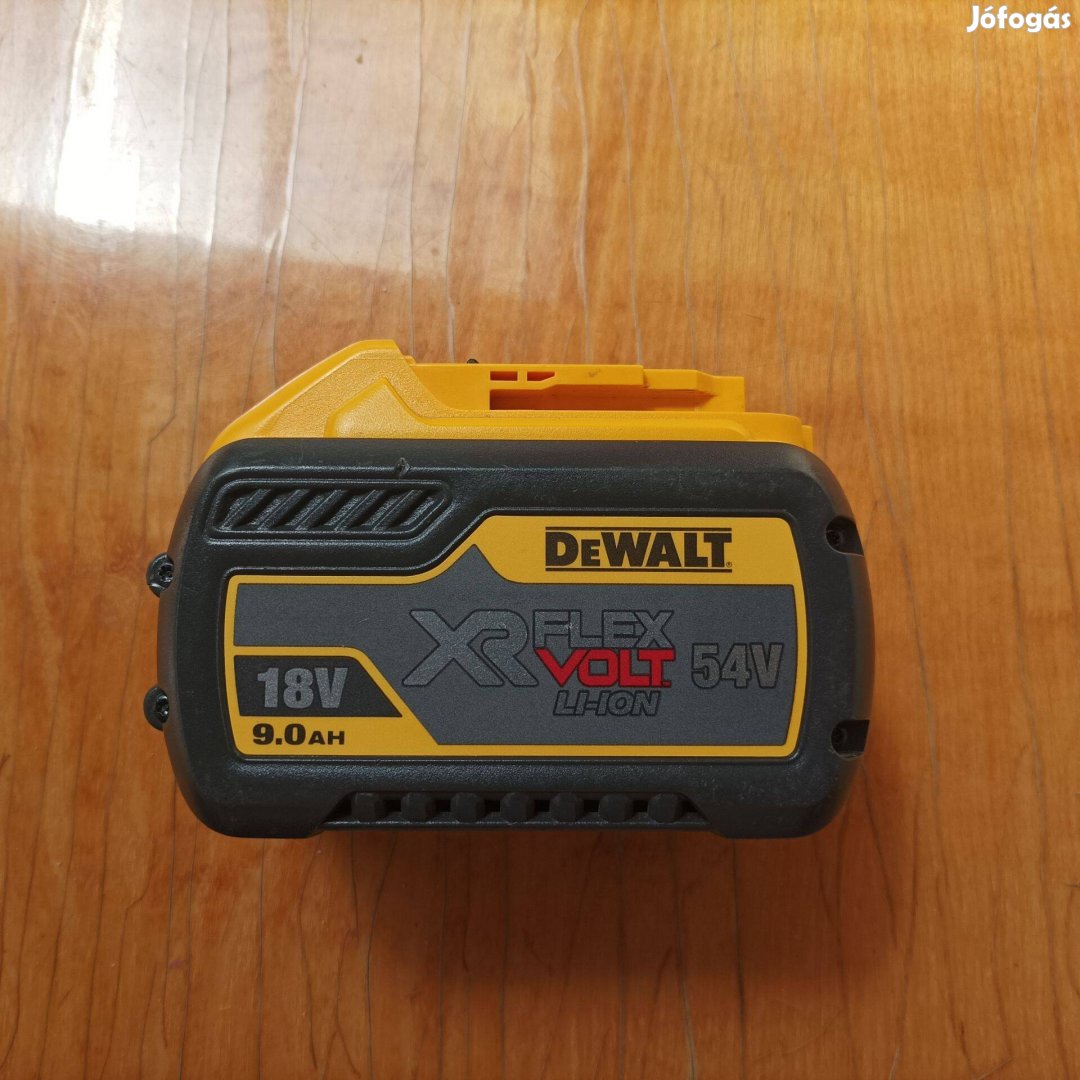 Dewalt 18V/56 Akkumulátor 9Ah