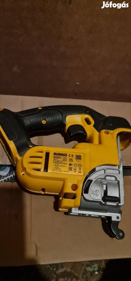 Dewalt 18v akkus dekopír dcs331 hiányos hibás