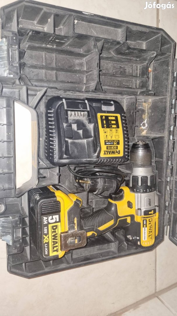 Dewalt DCD996 akkus ütvefúró csavarozó