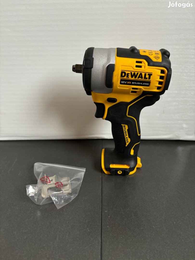 Dewalt DCF903N Akkus szénkefemetnes ütvecsavarozó 3/8" (12V-os)