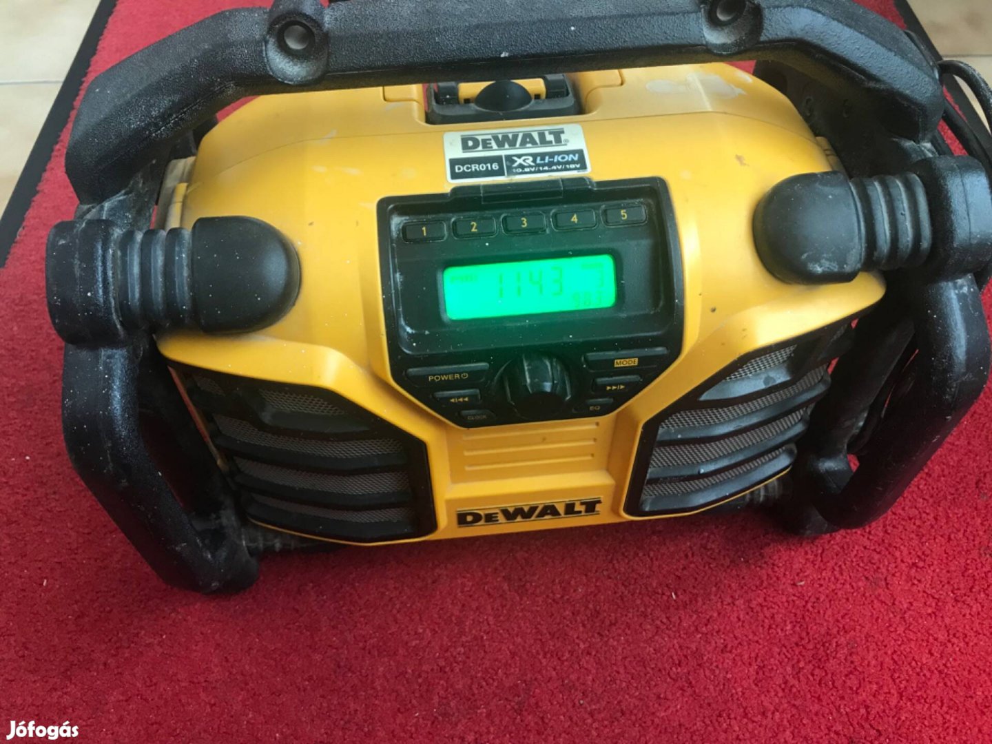 Dewalt DCR016-QW FMAM Rádió