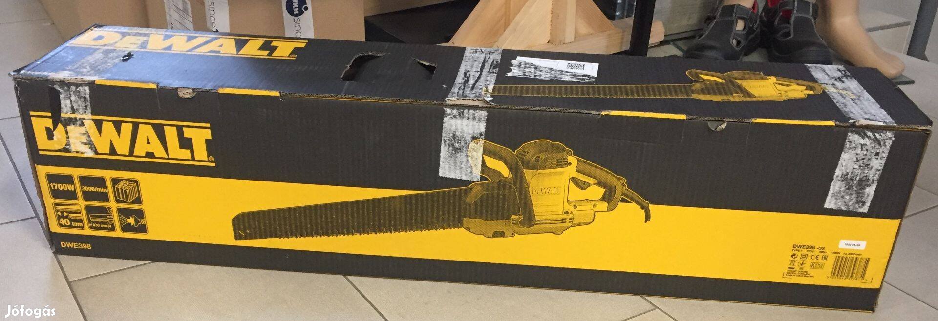 Dewalt DWE398-Qz Aligátorfűrész 430mm 1700W