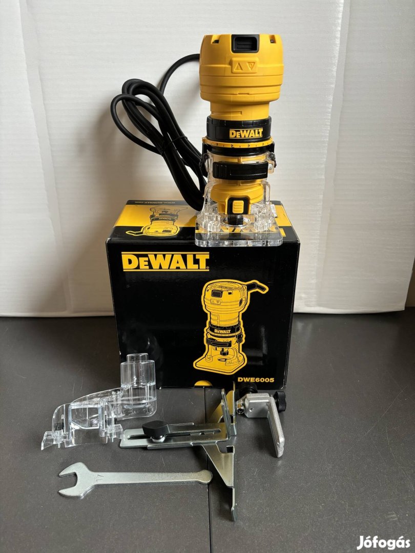 Dewalt DWE6005-QS élmaró