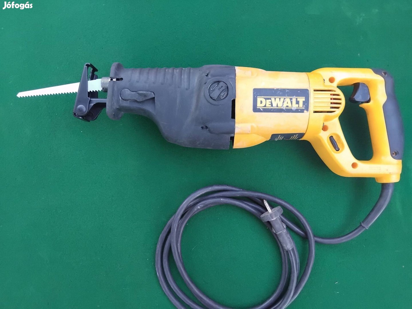 Dewalt DW-311 orrfűrész