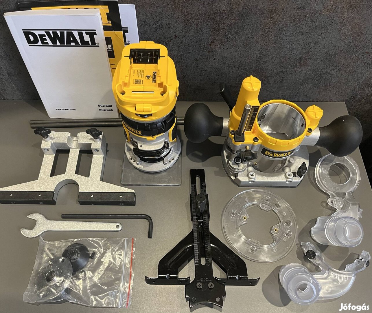 Dewalt Dcw604N-Xj Akkus Felsőmaró