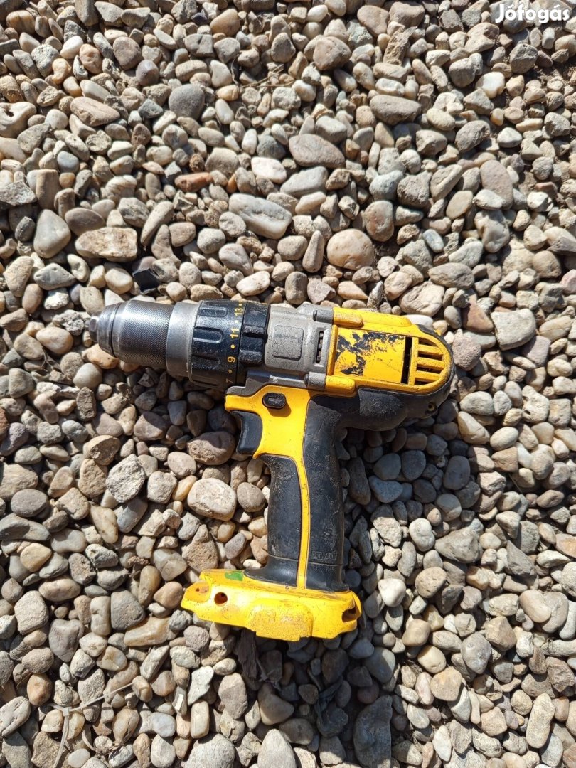 Dewalt akkus fúró, csavarozó, behajtó alkatrésznek 