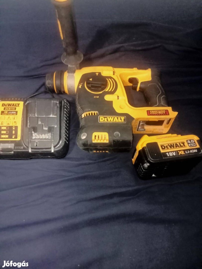 Dewalt dch253 Akkus fúró-vésőkalapács + Akksi és Akksi töltő