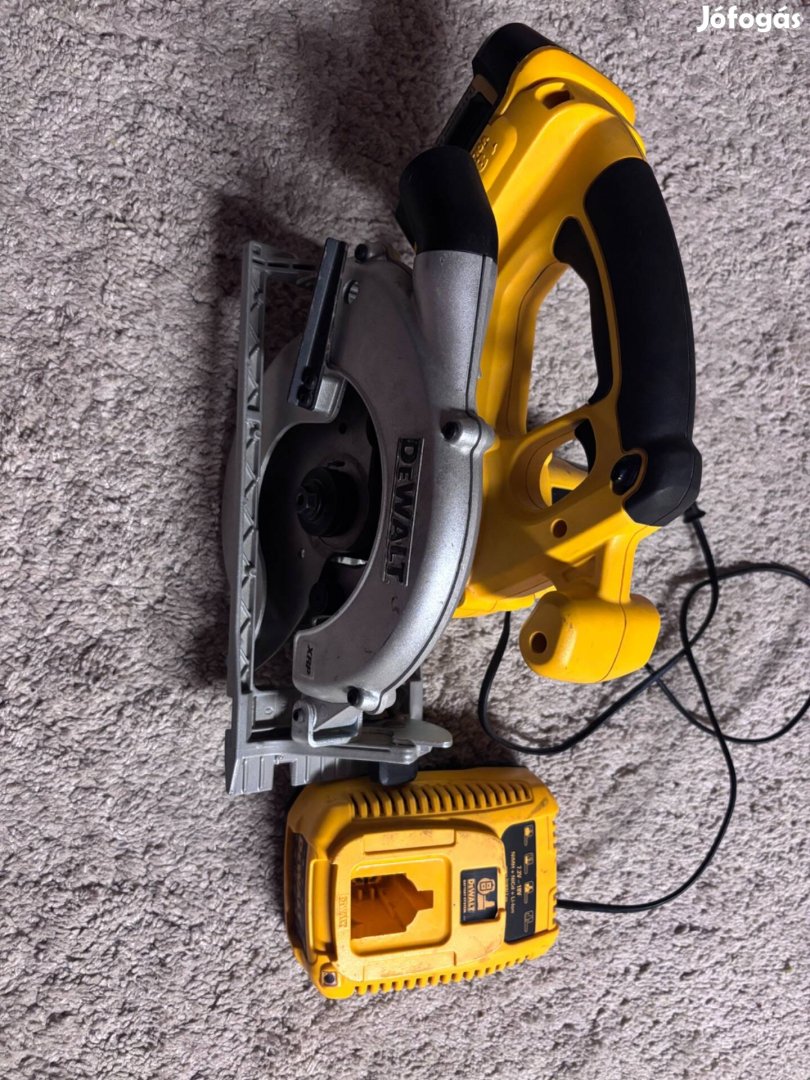 Dewalt körfürész