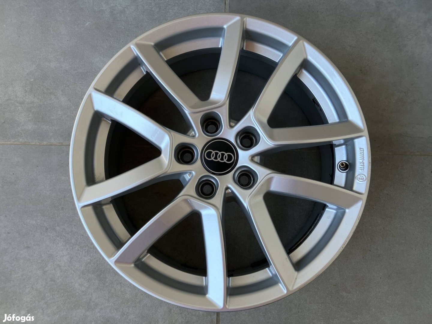 Dezent 7Jx17 ET 37 alufelni
