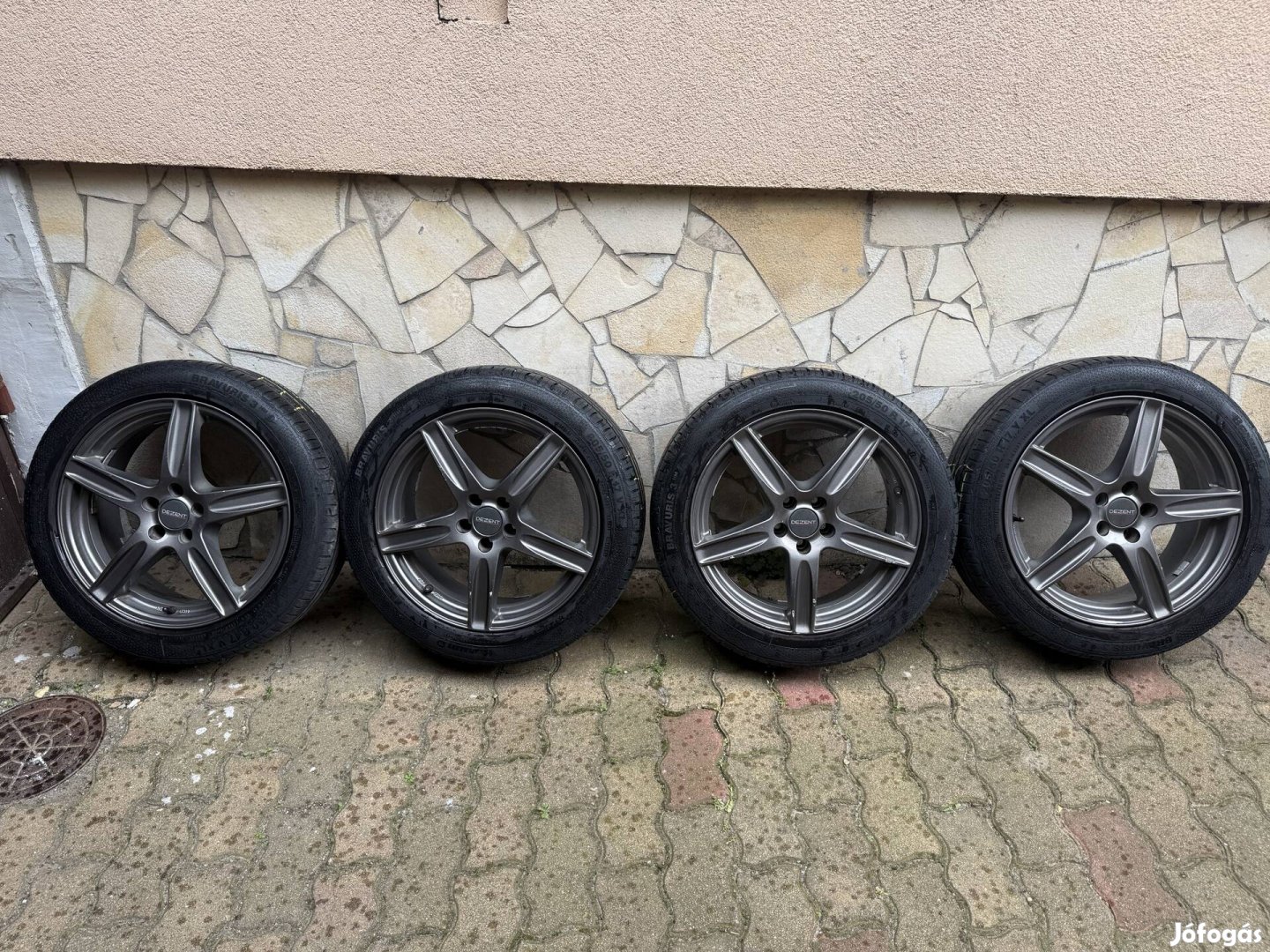 Dezent L Dark 5x100 R17 alufelnik, alufelni szett (VW, Skoda, AUDI, SE