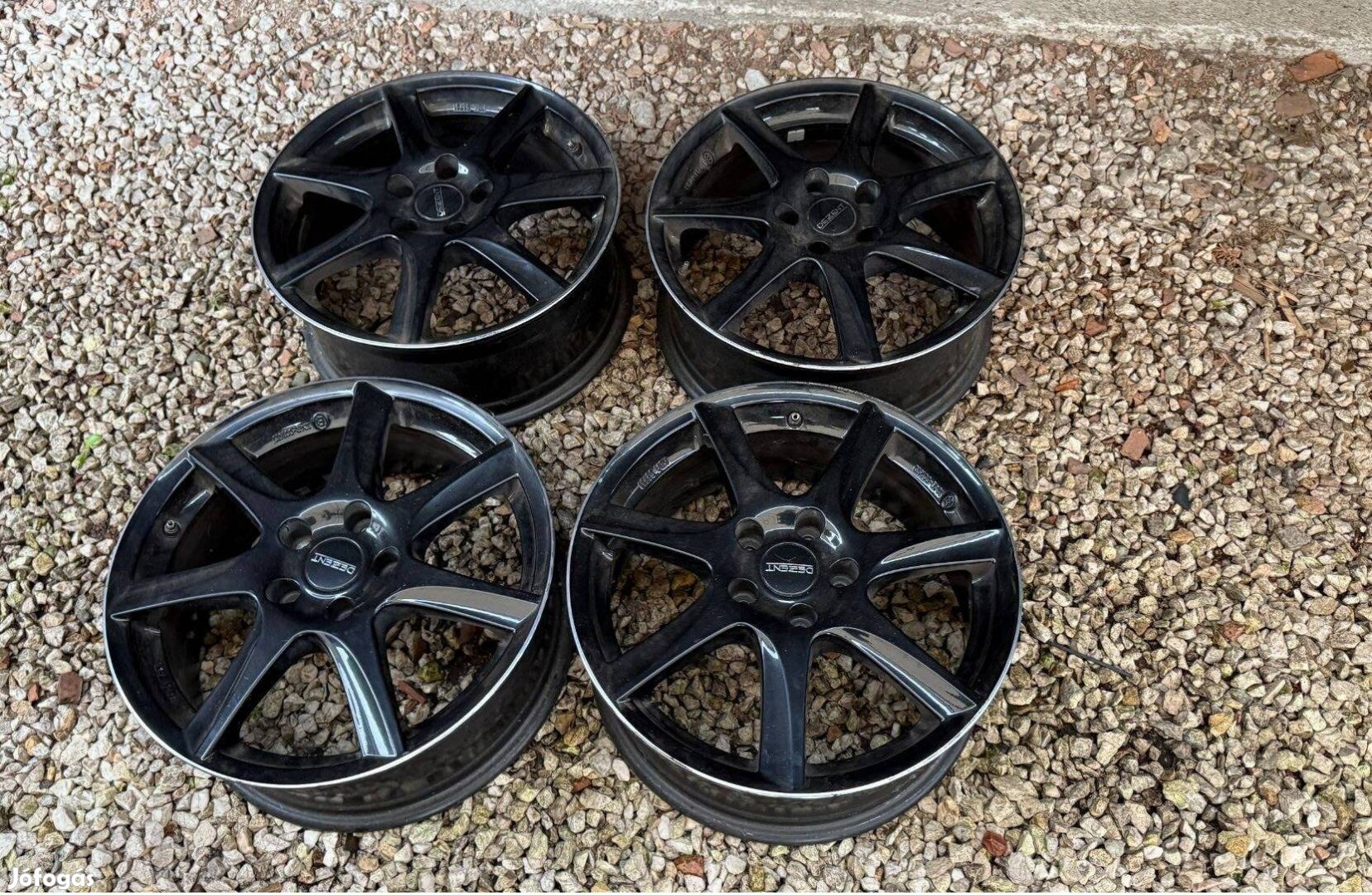 Dezent TW dark BLP Alufelni garnitúra. ET49, 7x17, 57,1