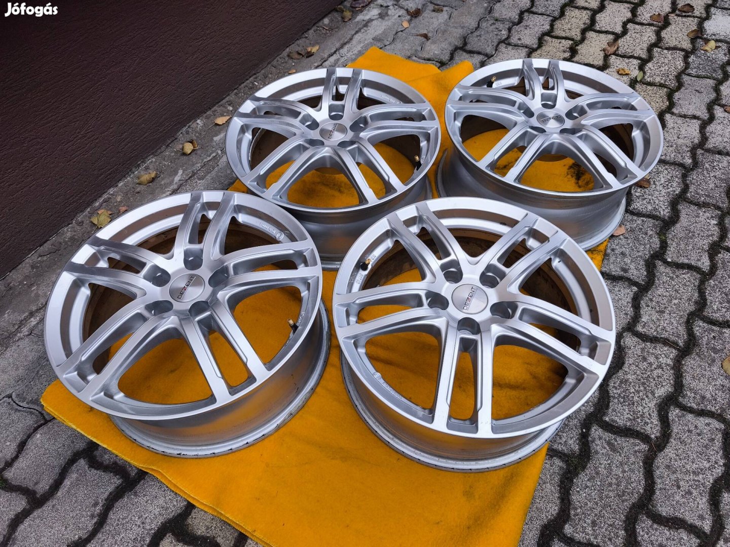 Dezent TZ R17 felni szett - 5x108 - számlás, garanciás