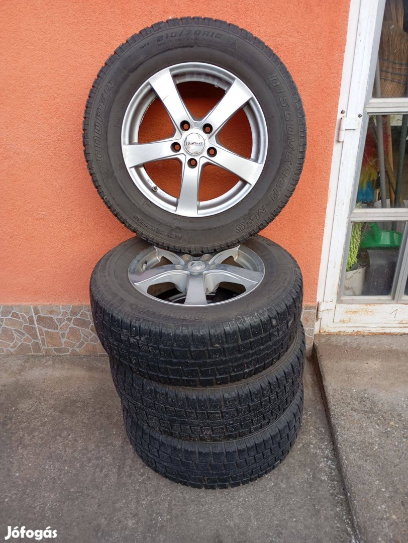 Deznet 16" alufelni 215/70 R16 téligumival eladó