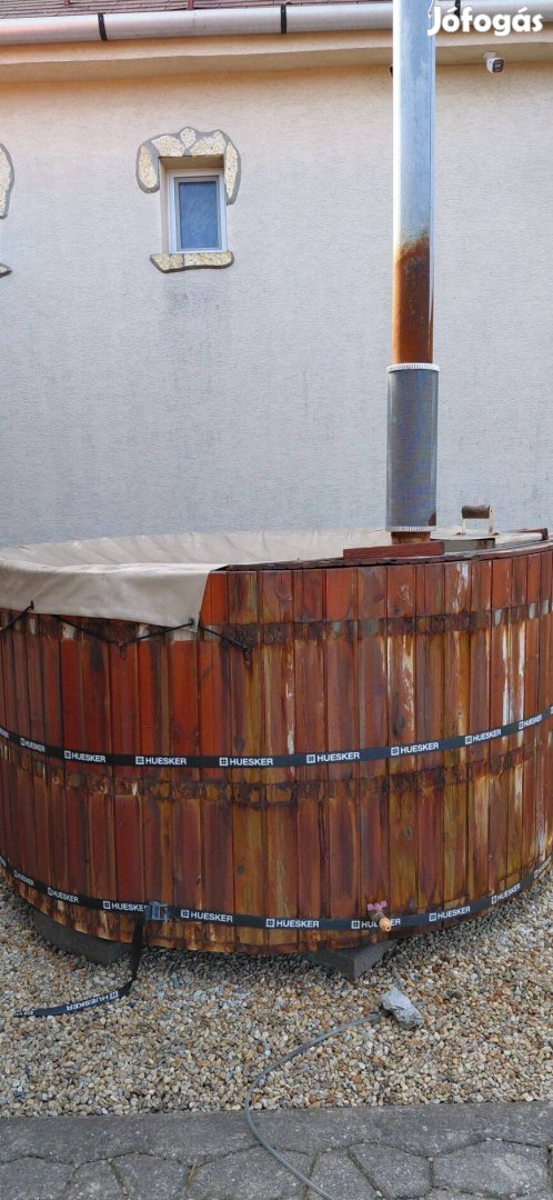 Dézsafürdő 8 személyes használt állapotban eladó