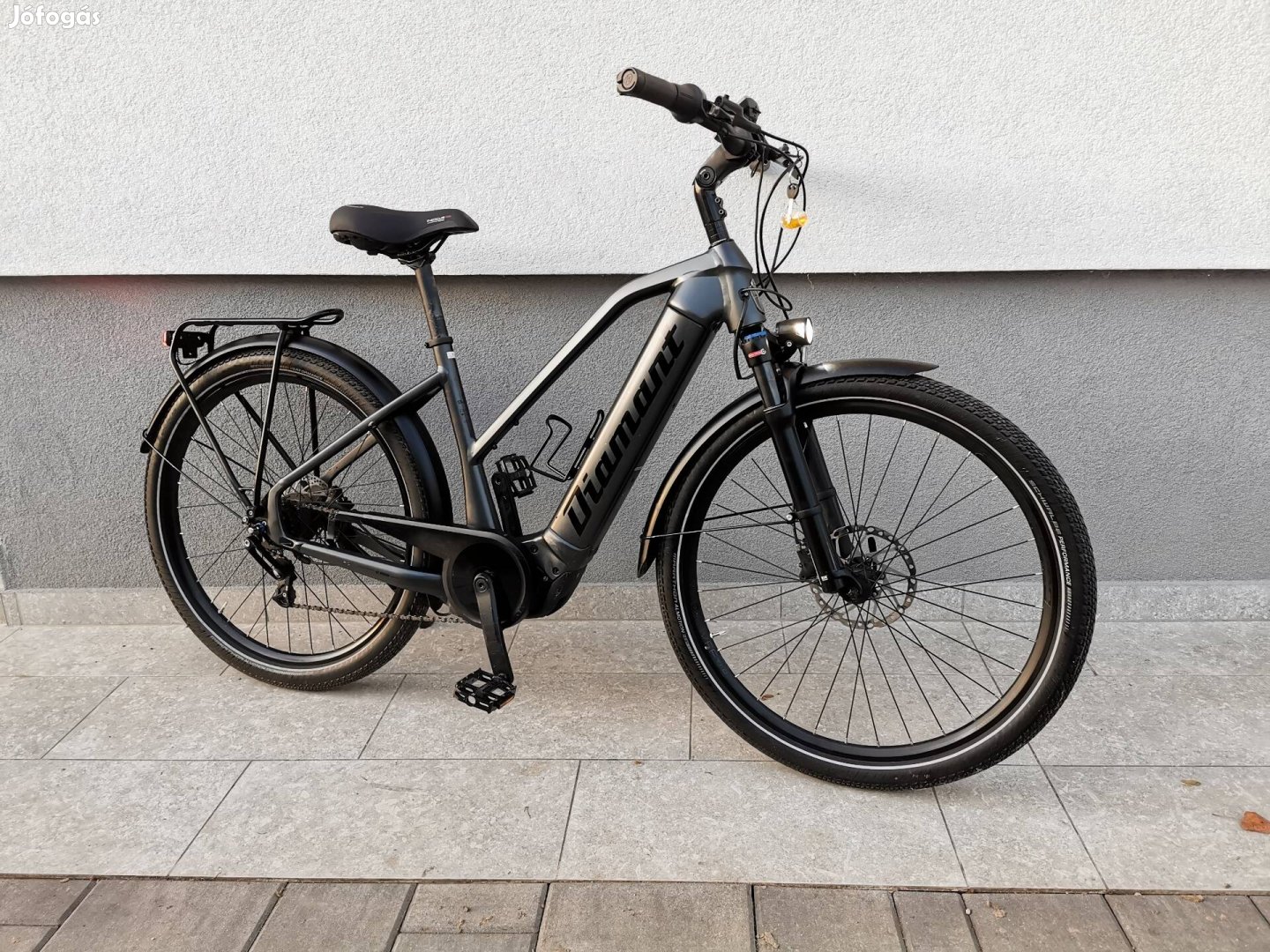 Diamant 27,5" női trekking ebike kerékpár Bosch e-bike elektromos 