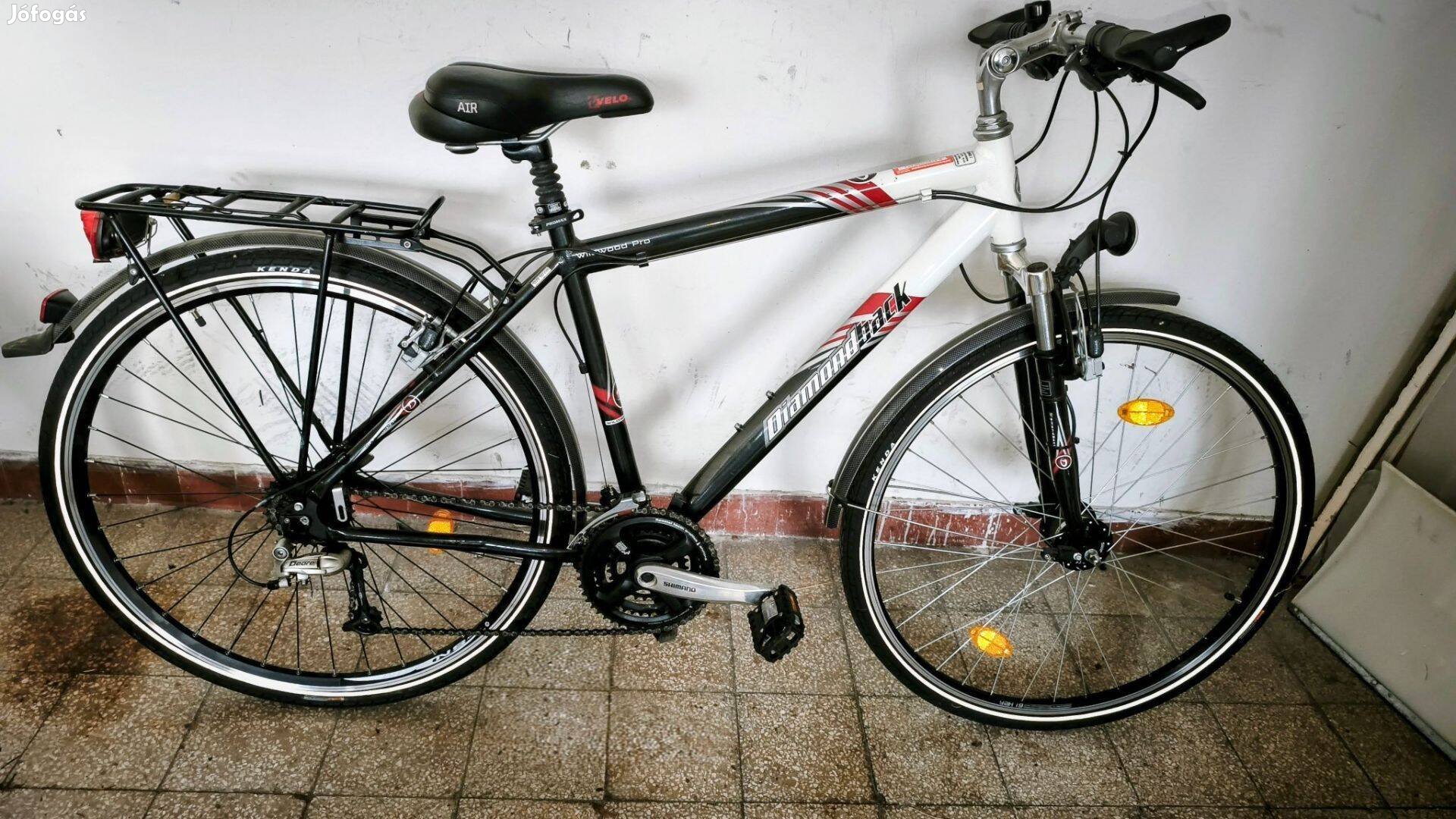 Diamondback City Trekking Deore Magura Agydinamó