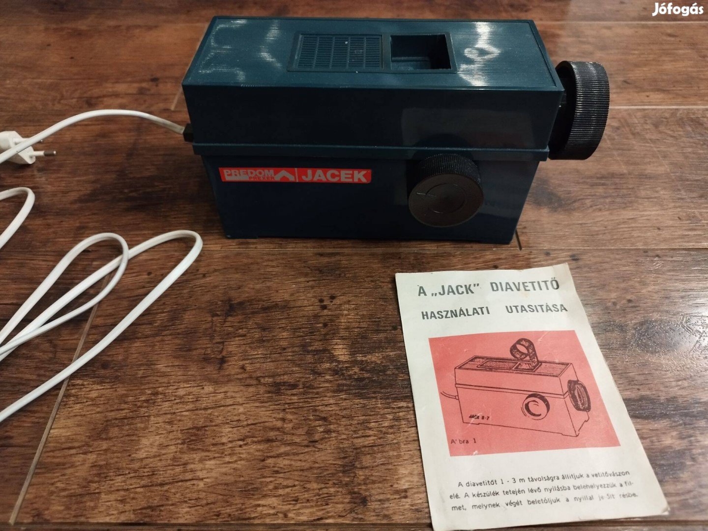 Diaskop Jacek diavetítő dobozával