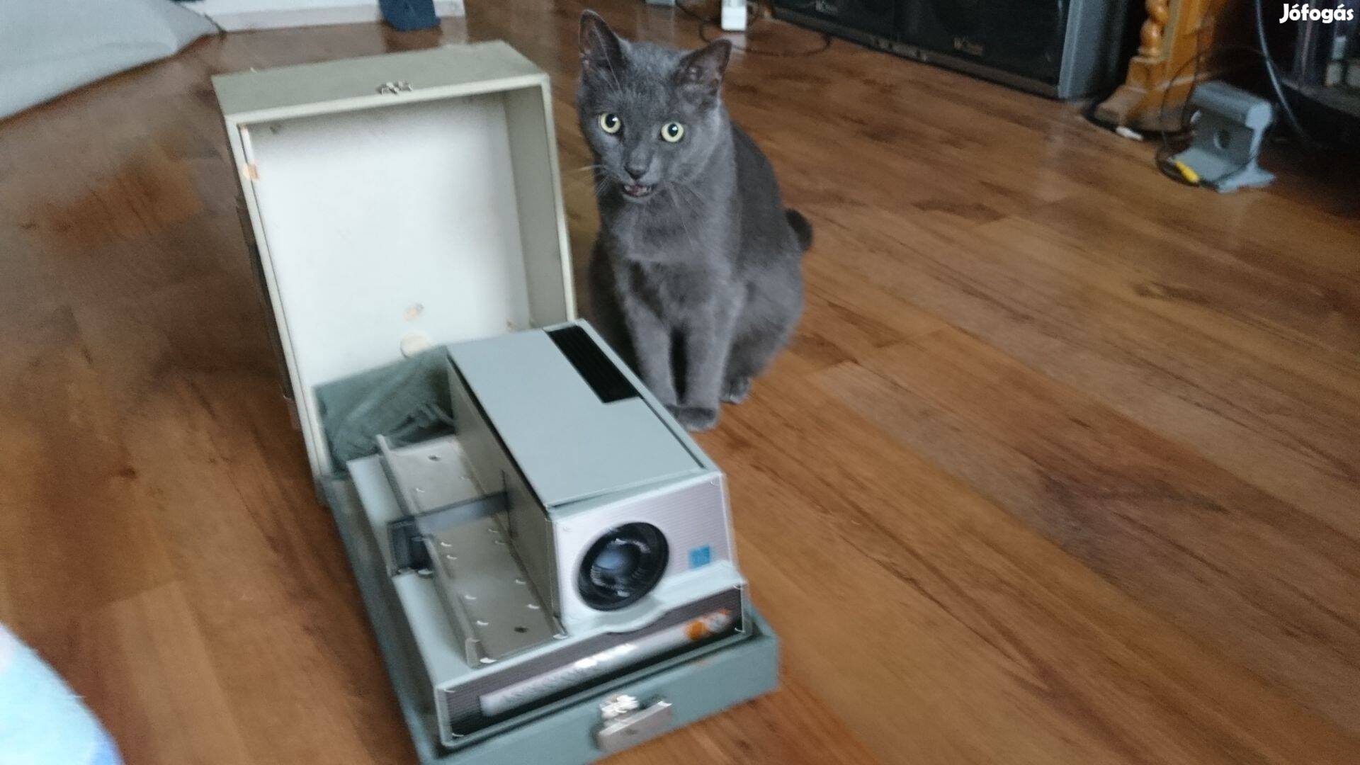 Diavetítő Aspectomat