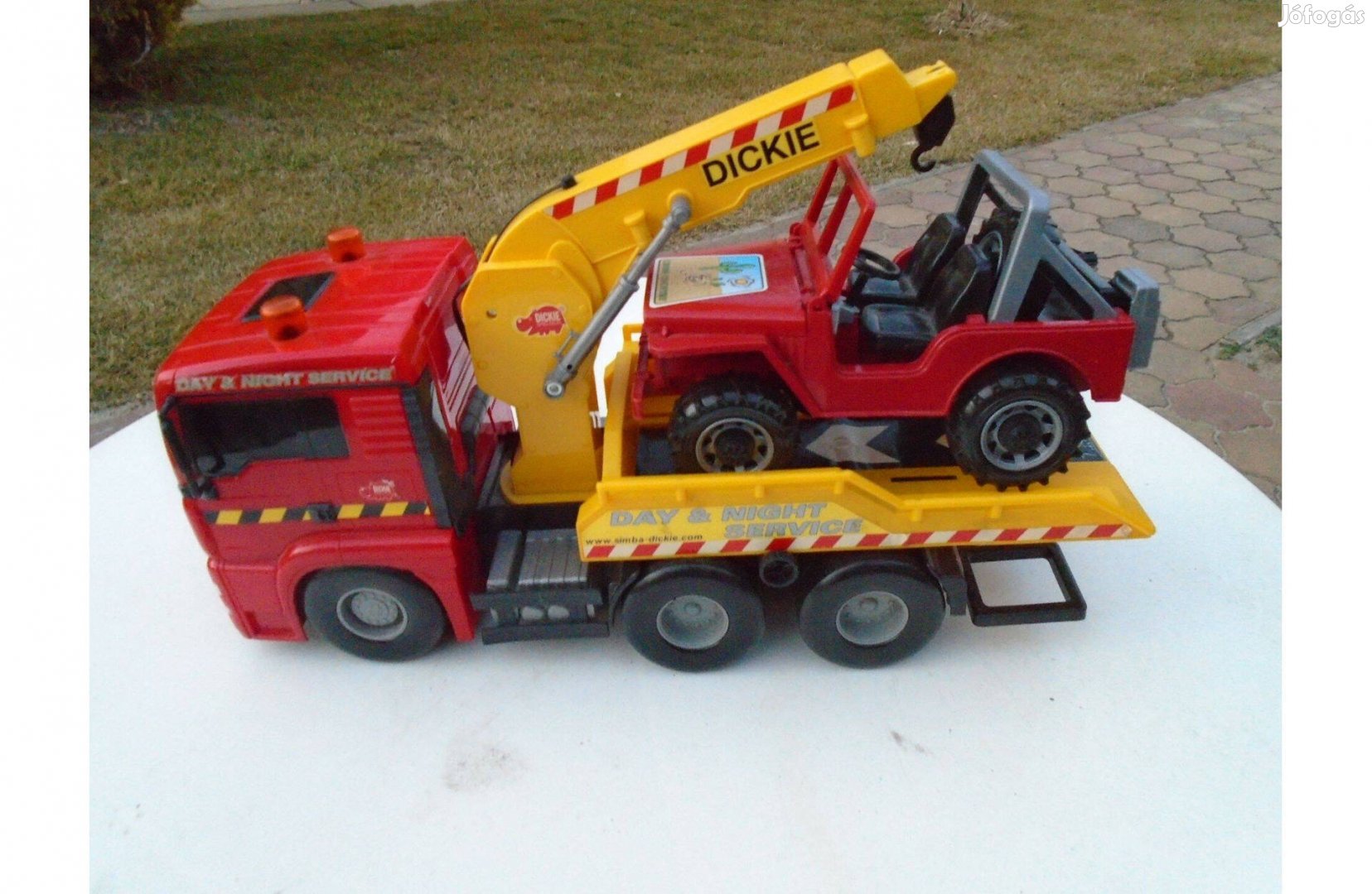 Dickie autómentő kamion dzsip autóval együtt - újszerű állapotú