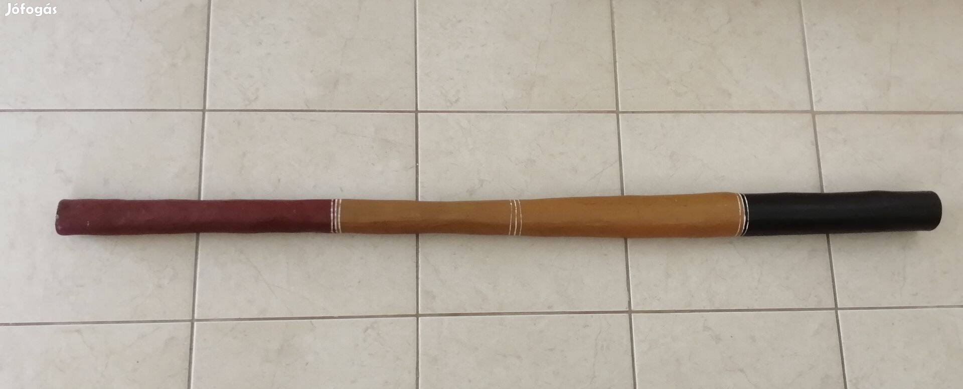 Didgeridoo (eredeti termeszrágta yidaki D#)