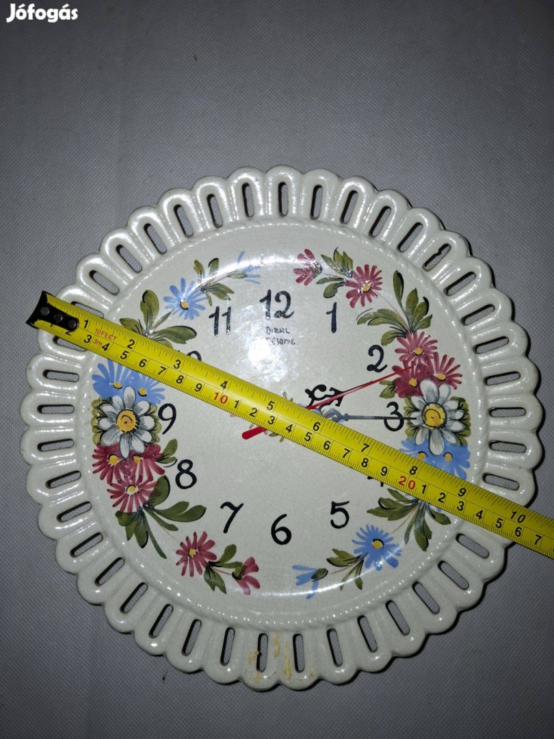 Diehl Tesonic márkájú, virágmintás kerámia fali tányéróra