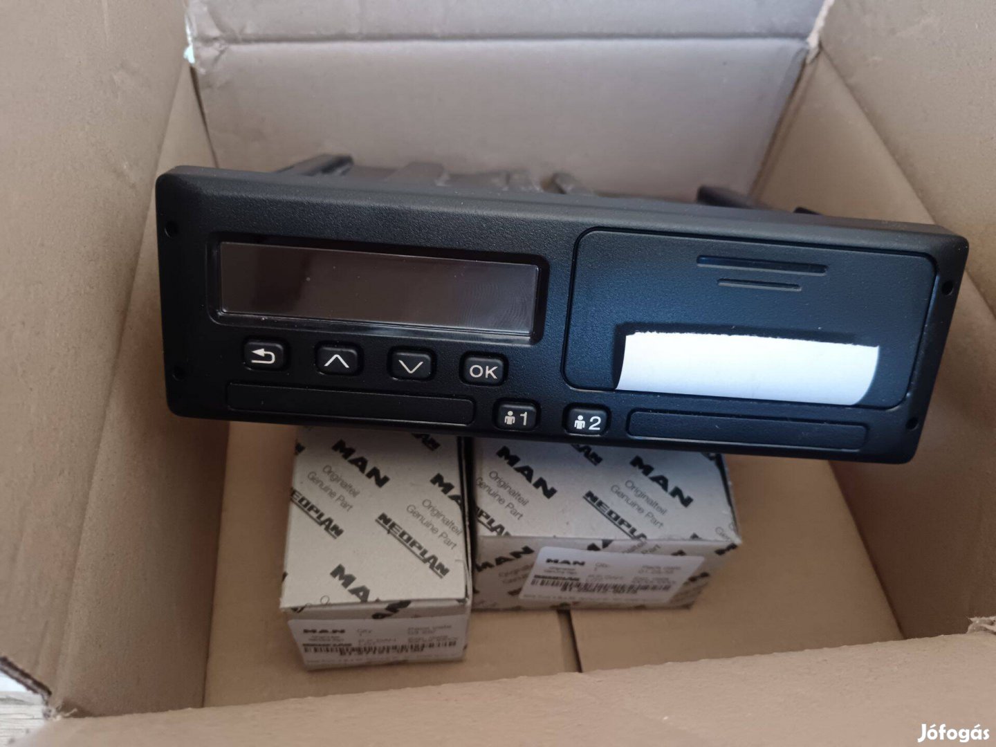 Digitális, kárryás tachográfok eladóak!