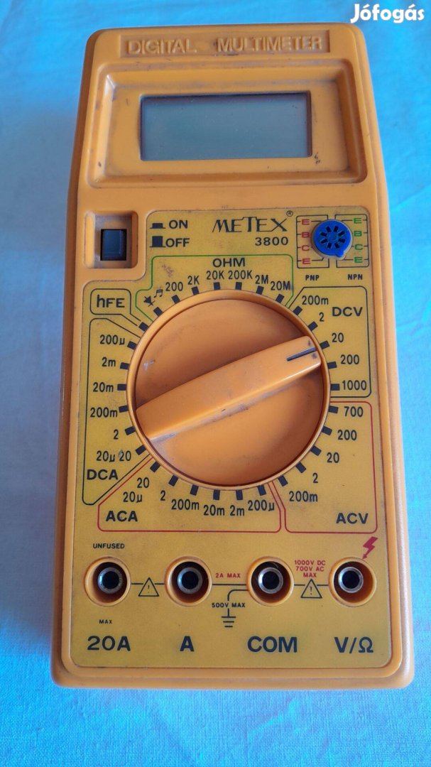 Digitális multiméter