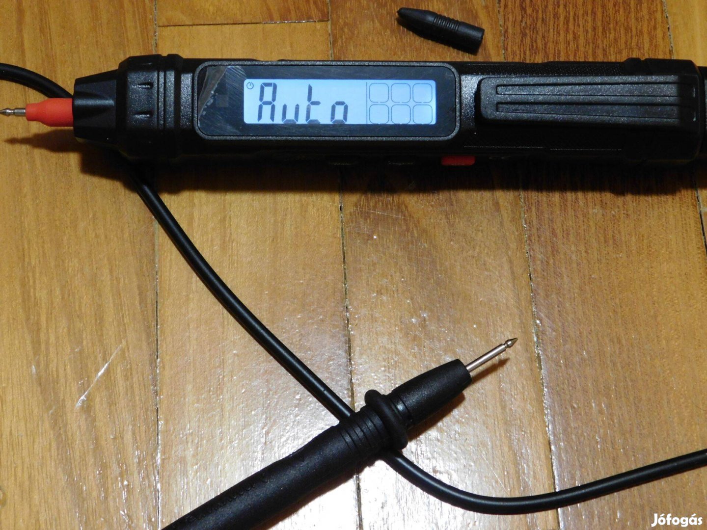 Digitális multiméter érintésmentes feszültség érzékelés fázis kijelzés