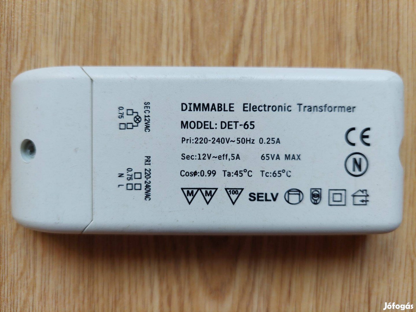Dimmable Fényerőszabályozható elektronikus transzformátor DET-65