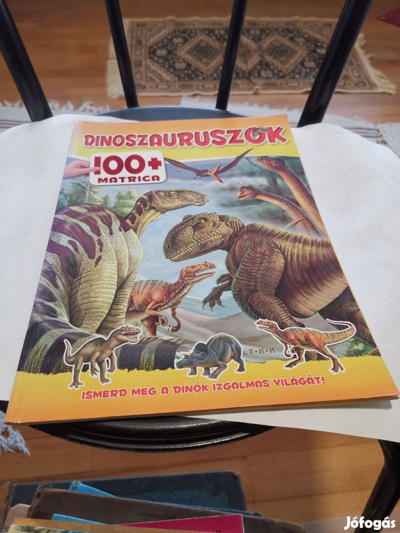 Dinoszauruszok - 100 matrica - dínós matricás album