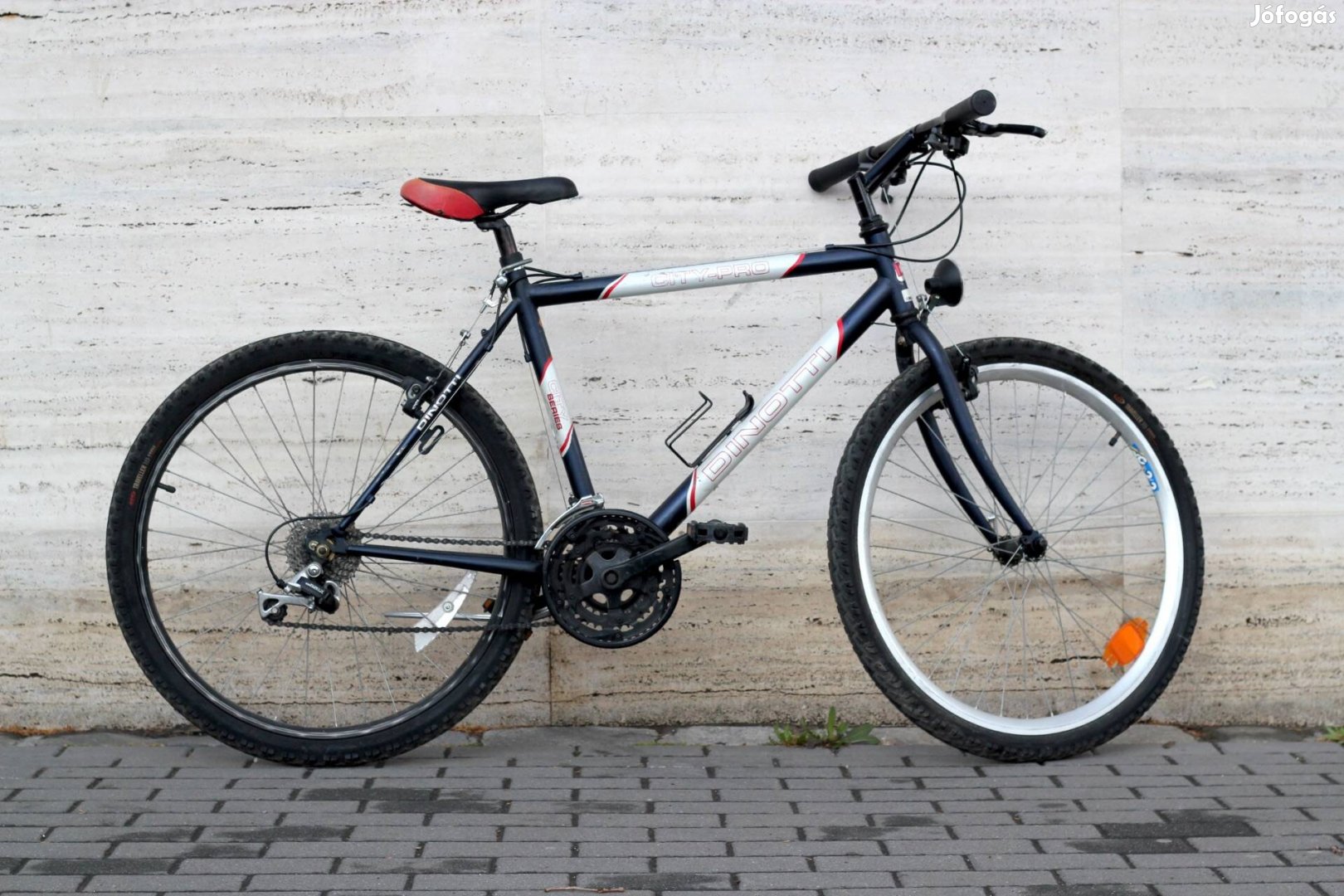Dinotti City-Pro Használt MTB Kerékpár (48cm Acél)