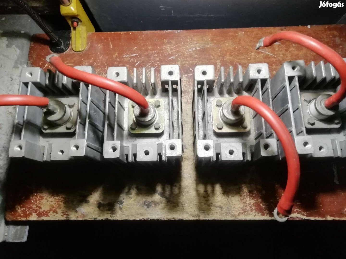 Dióda hűtőbordával