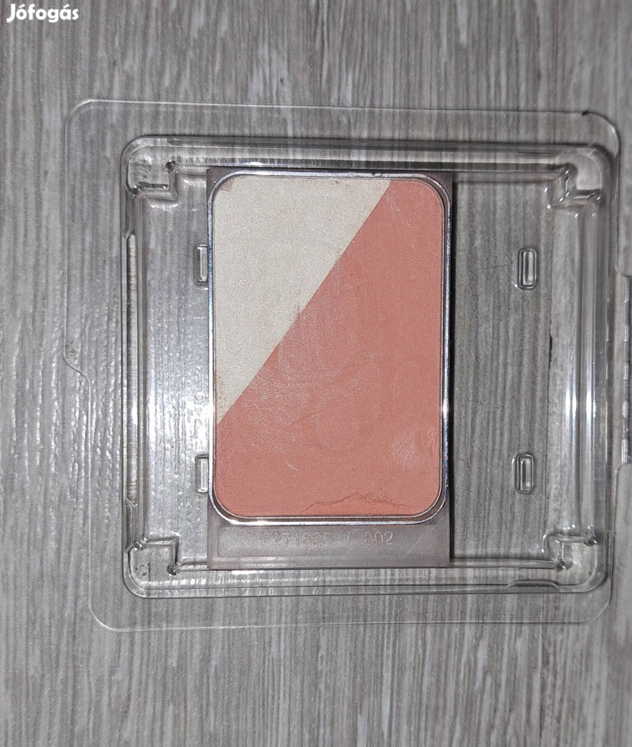 Dior highlighter és pirosító